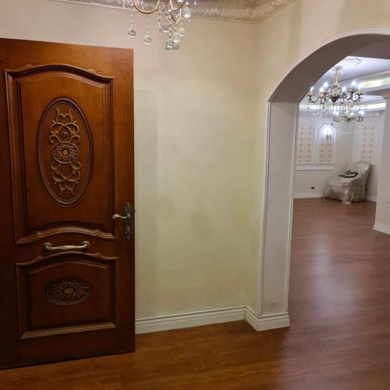 0a5f6156 b314 4800 8125 7c4057ff8971