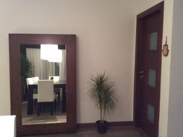 0c481a73 7eb9 4d6a b845 092f9513e3cb 1